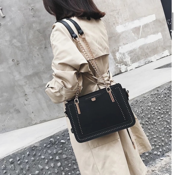 🆕JULIA Rivet Chain Shoulder Bag - Picture 2 of 11